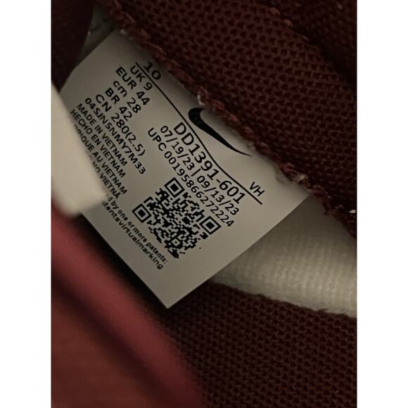 Size 10 Nike Air Dunk Low Retro Team Red Burgundy White DD1391-601 Sneakers Men - Picture 10 of 11